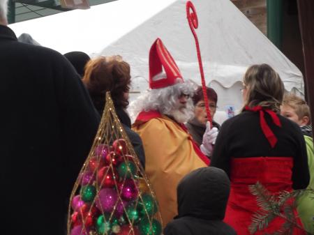 Marché de Noël St Césaire 2012 z