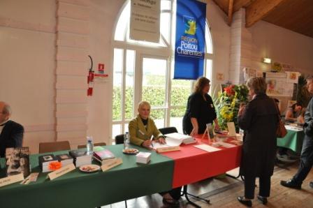 Salon du livre de Chaniers 2011 m